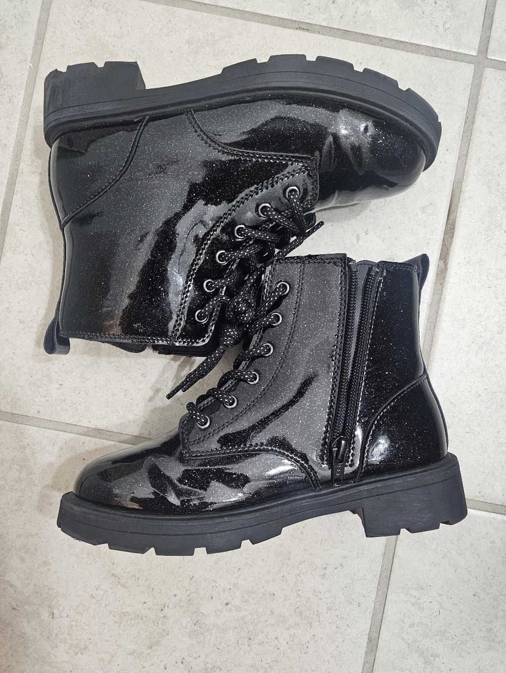 Kids Lace-Up Boots - Picture 4 of 4